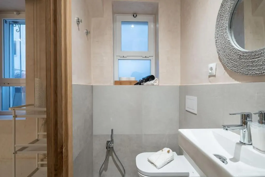 Apartamento Exclusivo Bajo frente al mar - Playa la Caleta Málaga España