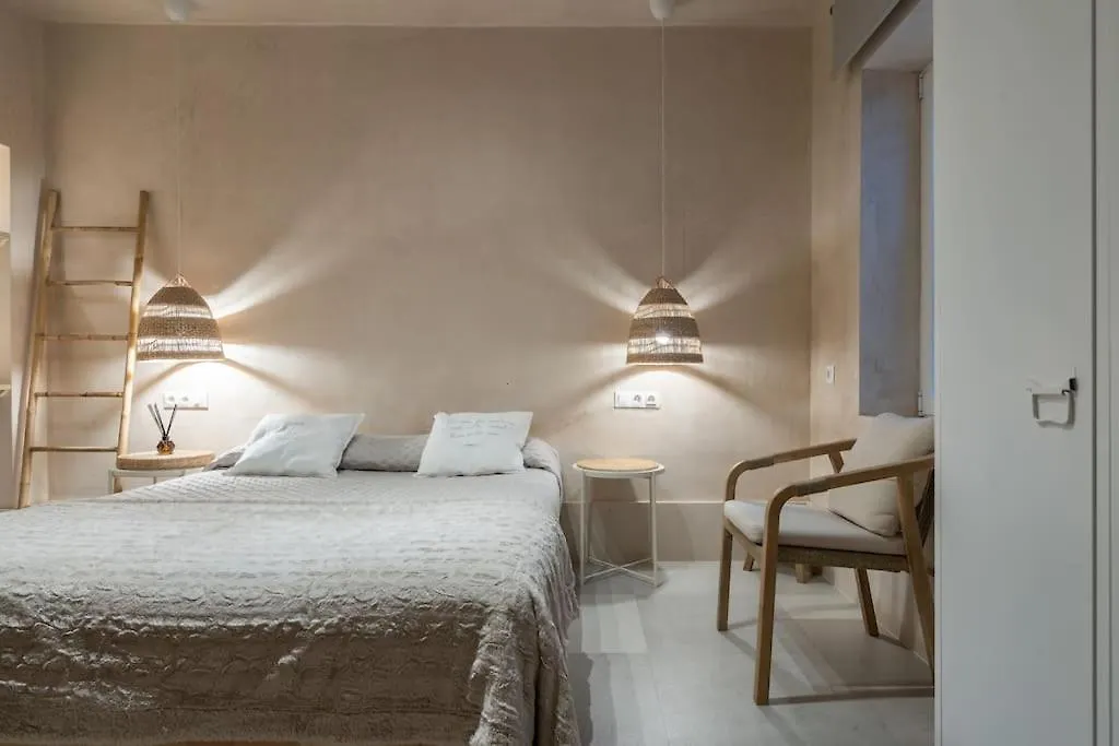 Apartamento Exclusivo Bajo frente al mar - Playa la Caleta Málaga