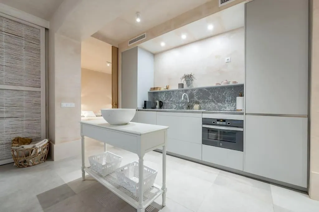 Apartamento Exclusivo Bajo frente al mar - Playa la Caleta Málaga