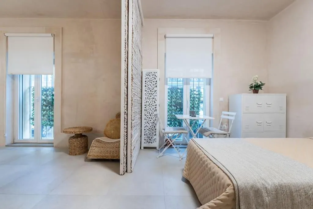 Apartamento Exclusivo Bajo frente al mar - Playa la Caleta Málaga